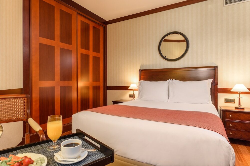 Фото Eurostars Gran Hotel Santiago