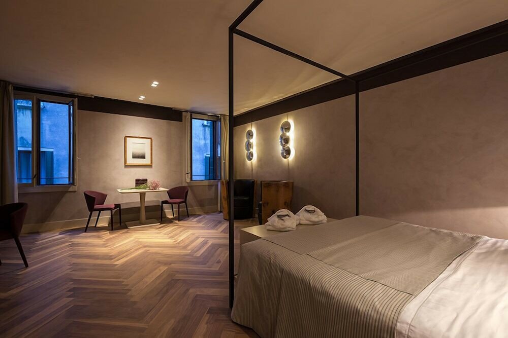 Фото Liassidi Wellness Suites