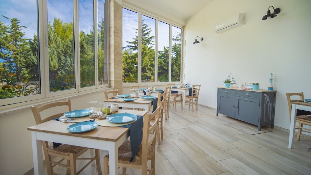 Фото Torrelama Room Breakfast