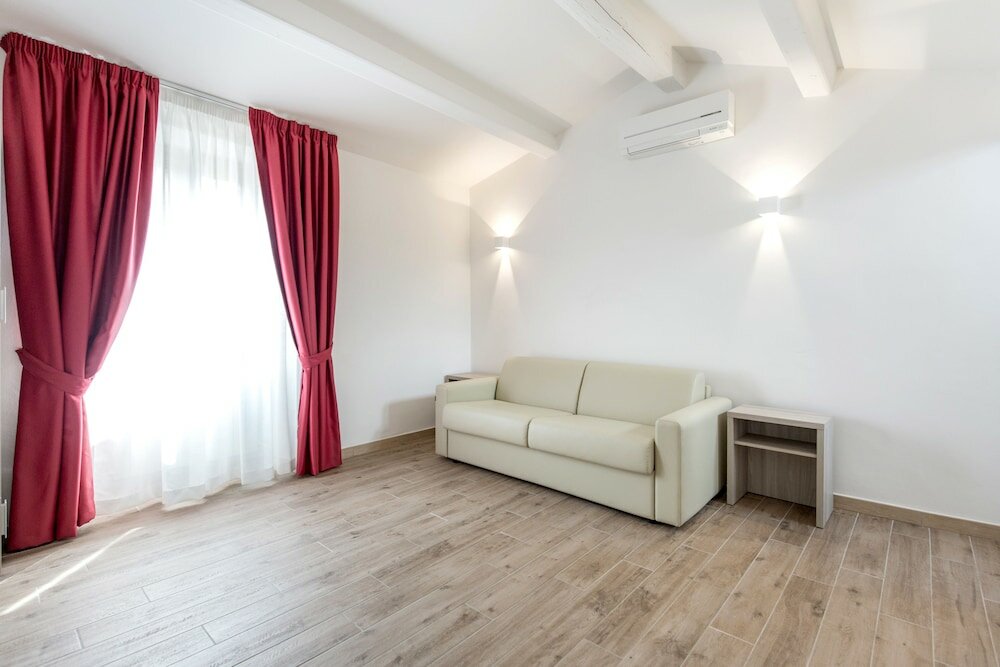 Фото Apollo Guest House