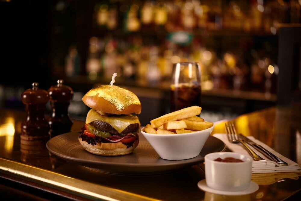 Фото The Park Tower Knightsbridge