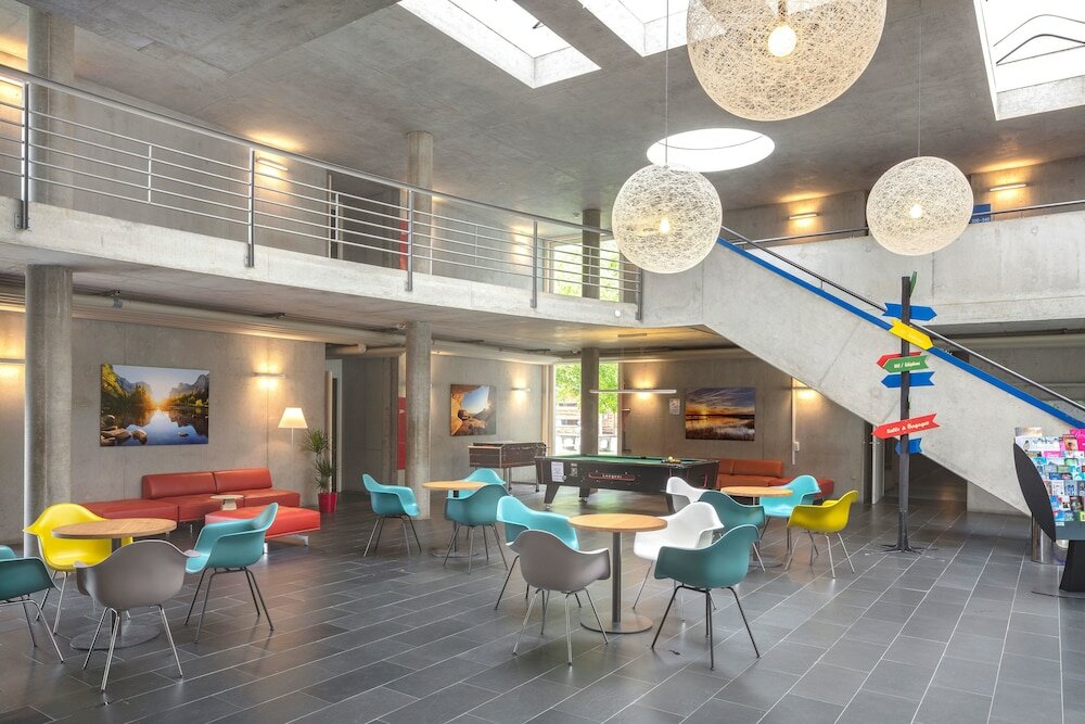 Фото Lausanne Youth Hostel Jeunotel