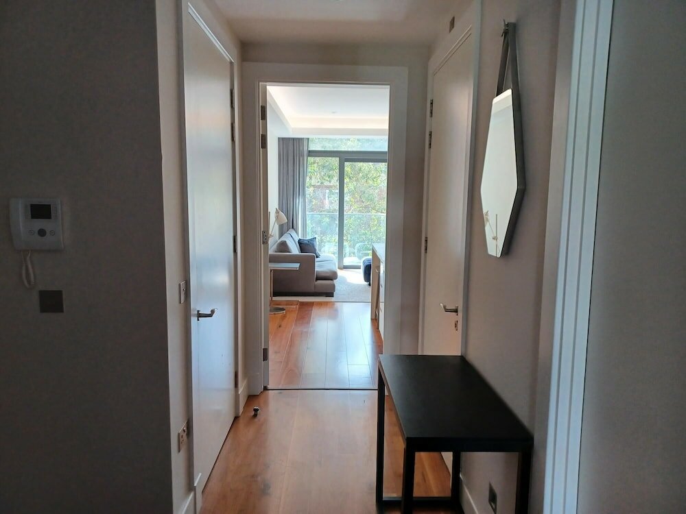 Фото Grays Inn by Q Apartments