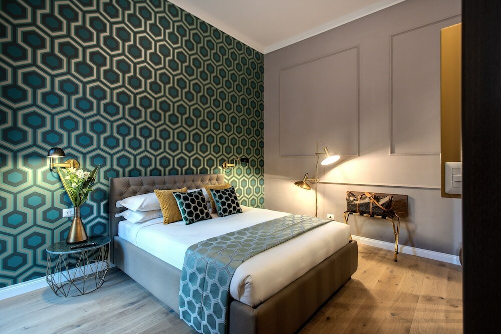 Фото Tree Charme Parliament Boutique Hotel