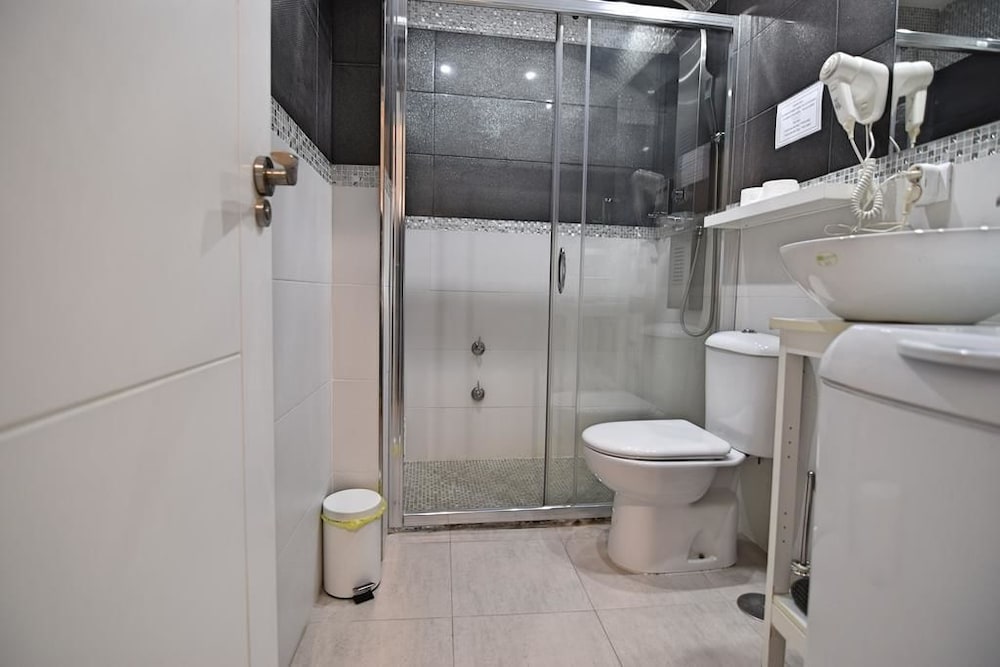 Фото Apartamentos Marqués de la Merced