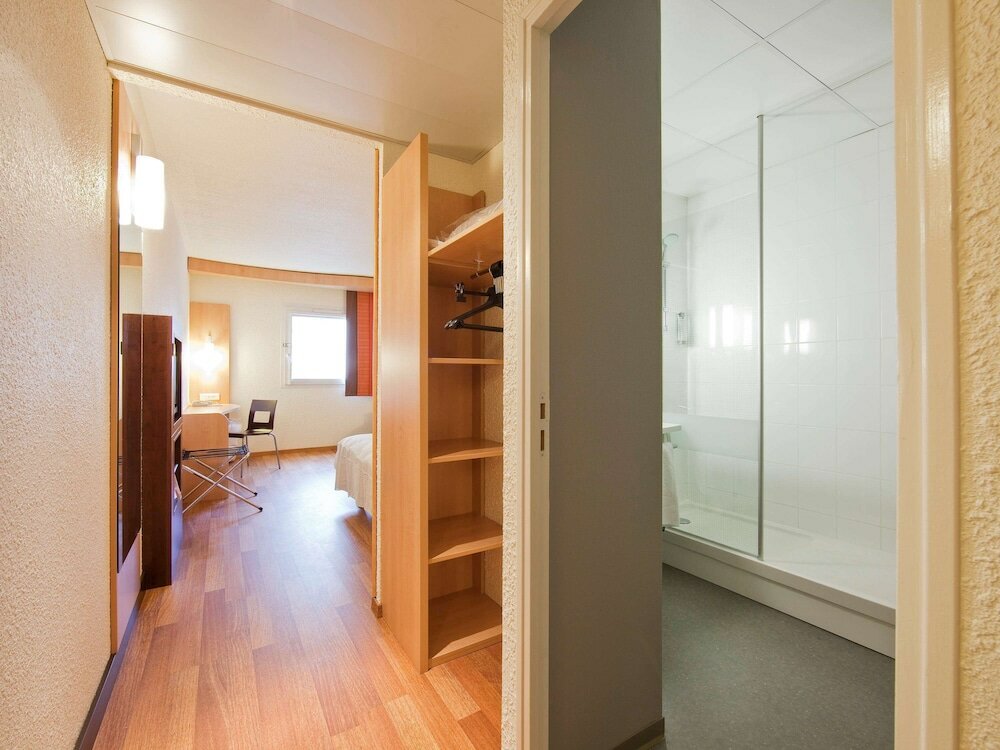 Фото Ibis Paris Pantin Eglise