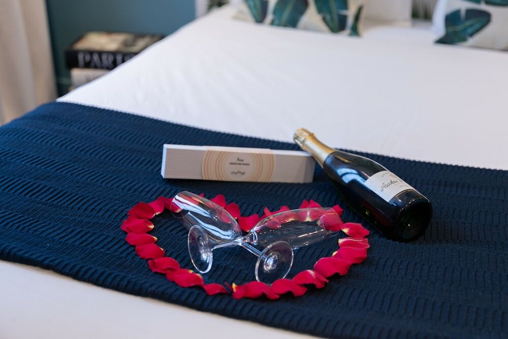 Фото Hôtel du Théâtre by Patrick Hayat