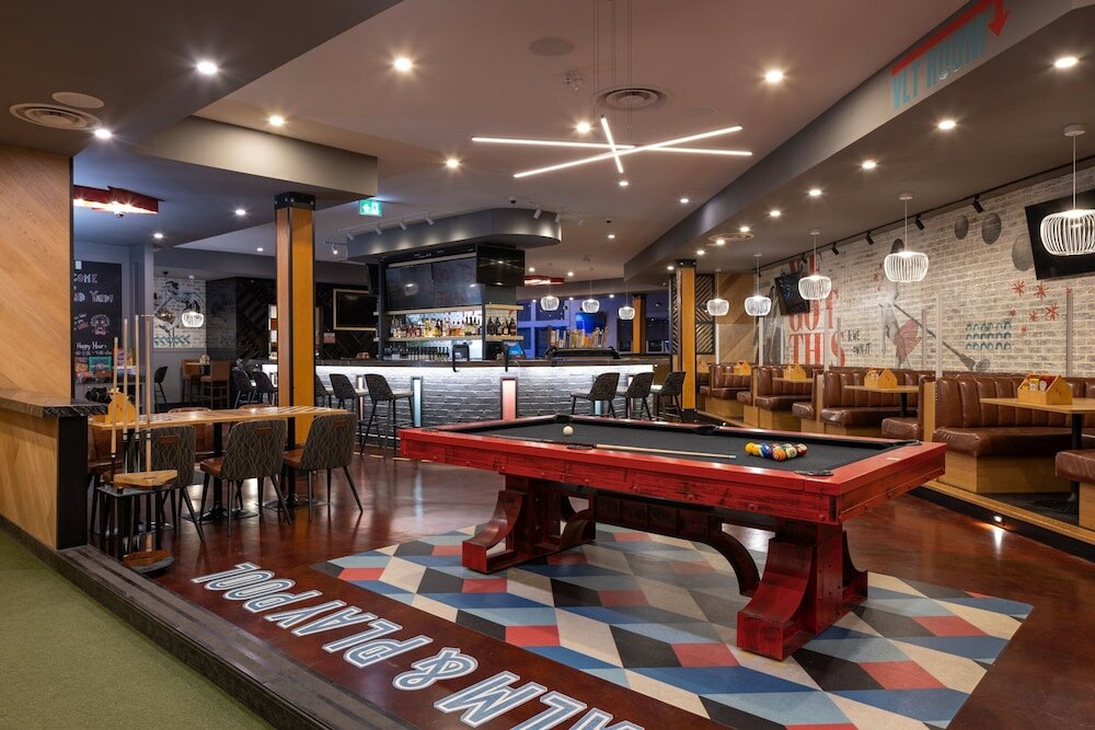 Фото Delta Hotels by Marriott Calgary South