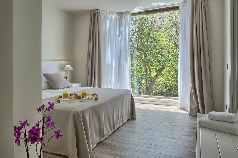 Фото Hotel el Petit Convent