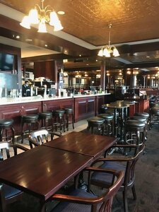 Гостиница Auberge Vancouver Hotel