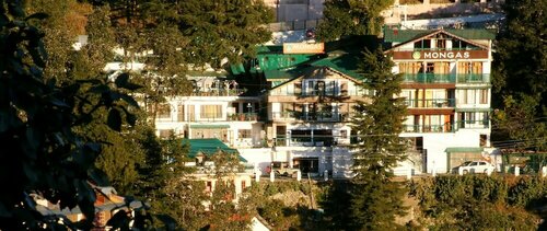 Внешний вид отеля Hotel Mongas в Далхаузях, фото 3