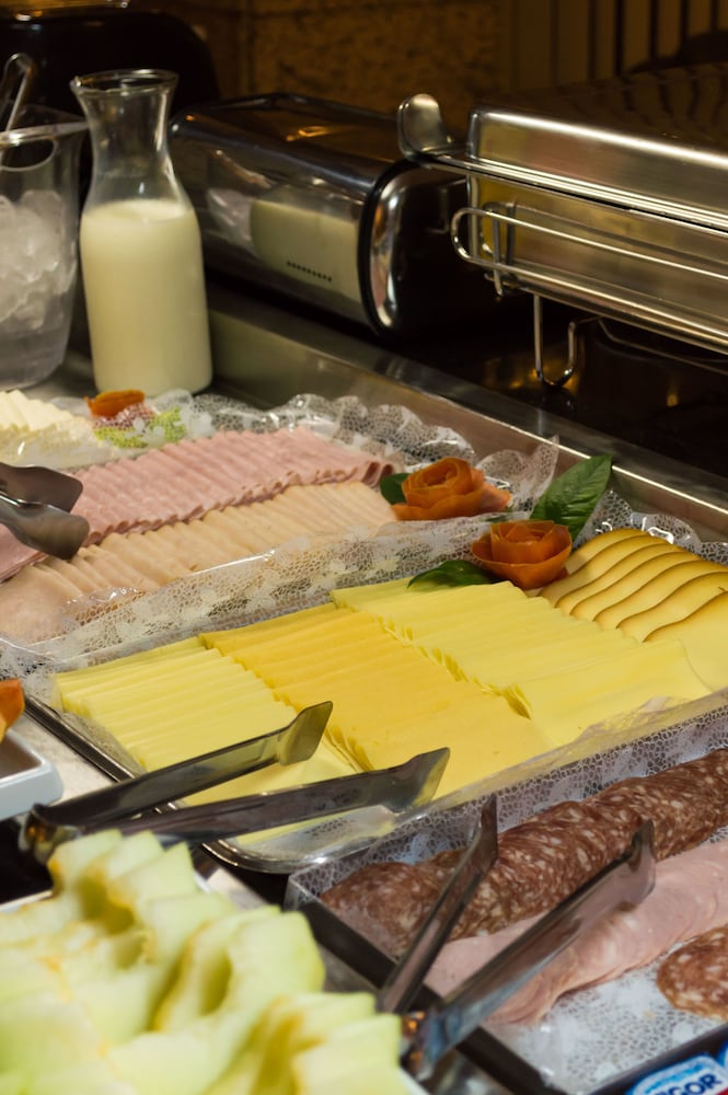 Фото SJ Royal - San Juan Curitiba