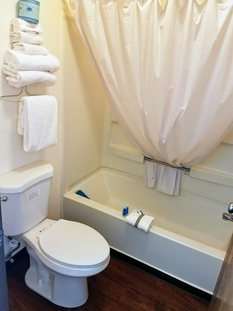 Фото Rodeway Inn near Ft Huachuca