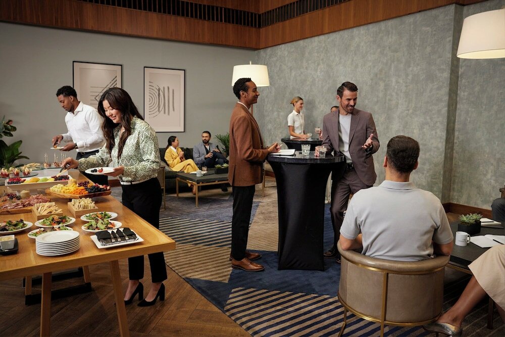 Фото Holiday Inn Express Windsor, an Ihg Hotel