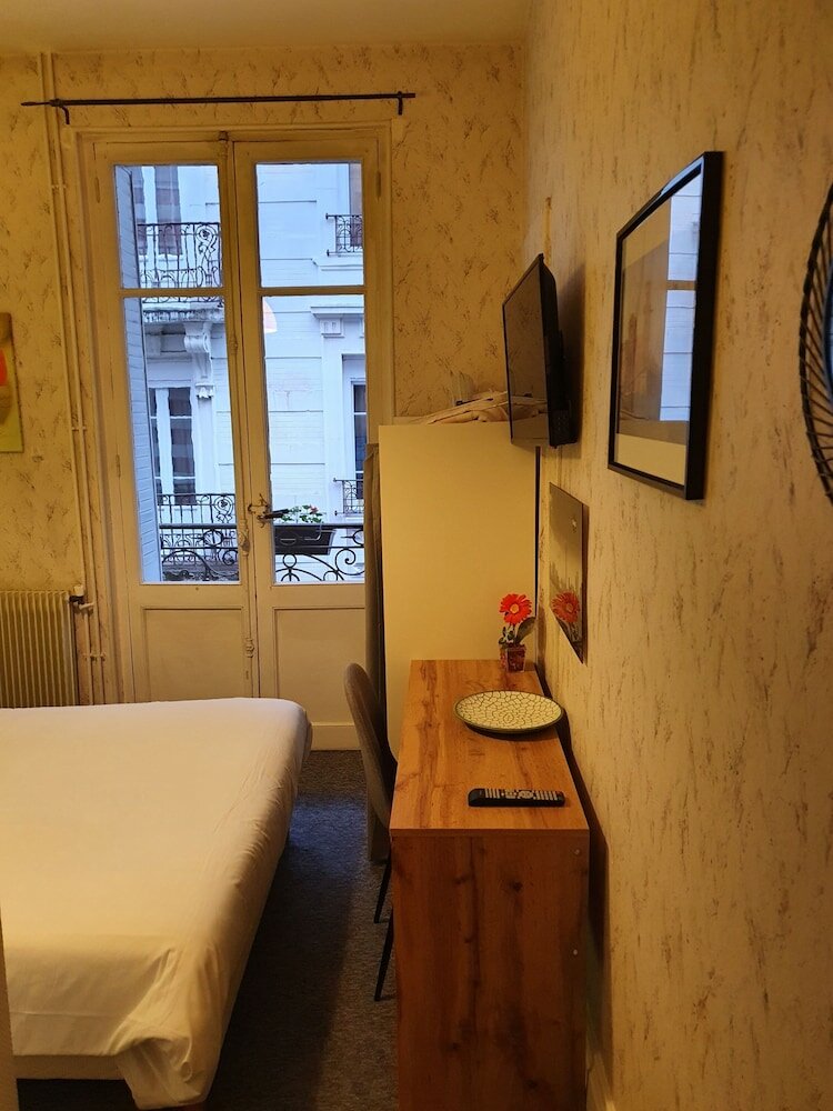 Фото Hôtel Riviera