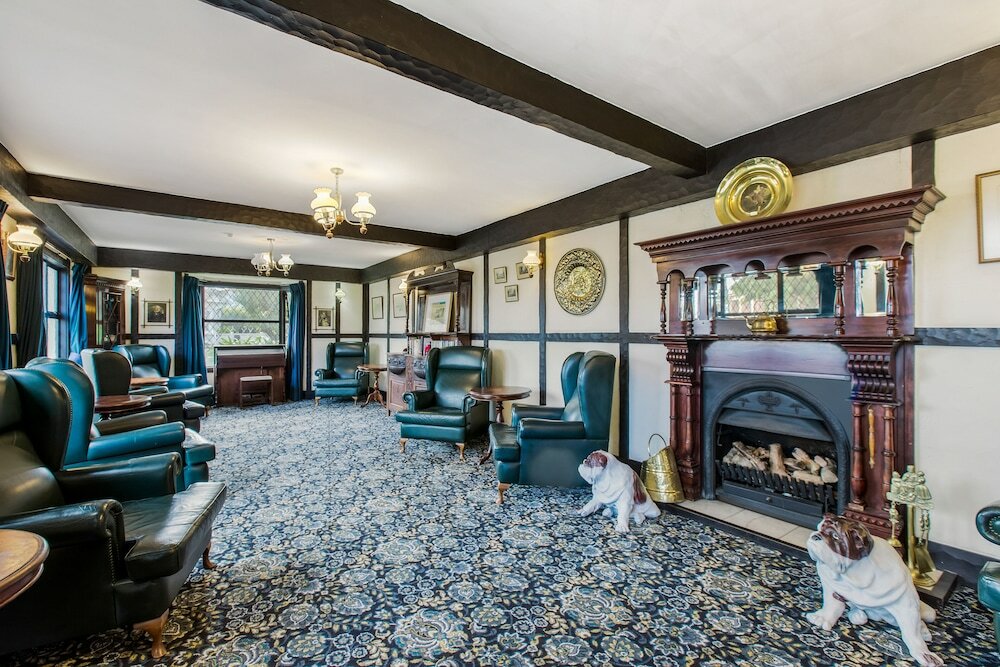 Фото The Surrey Hotel