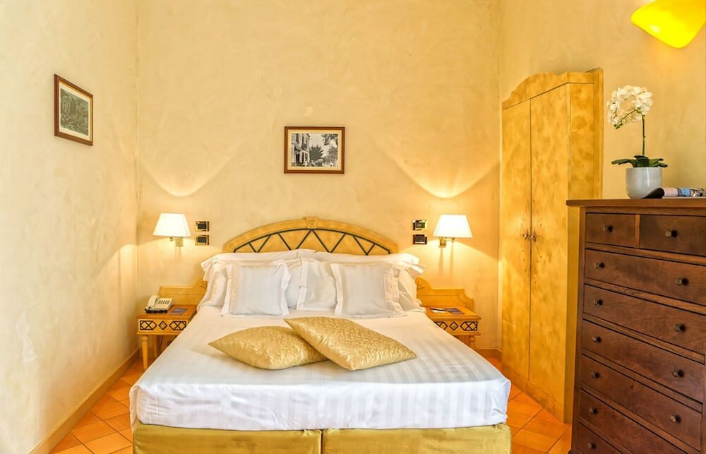 Фото Miramare E Castello Hotel