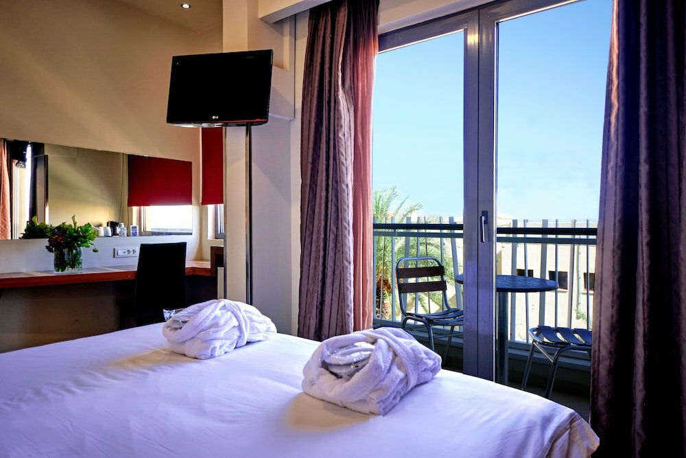 Фото Lato Annex Boutique Rooms