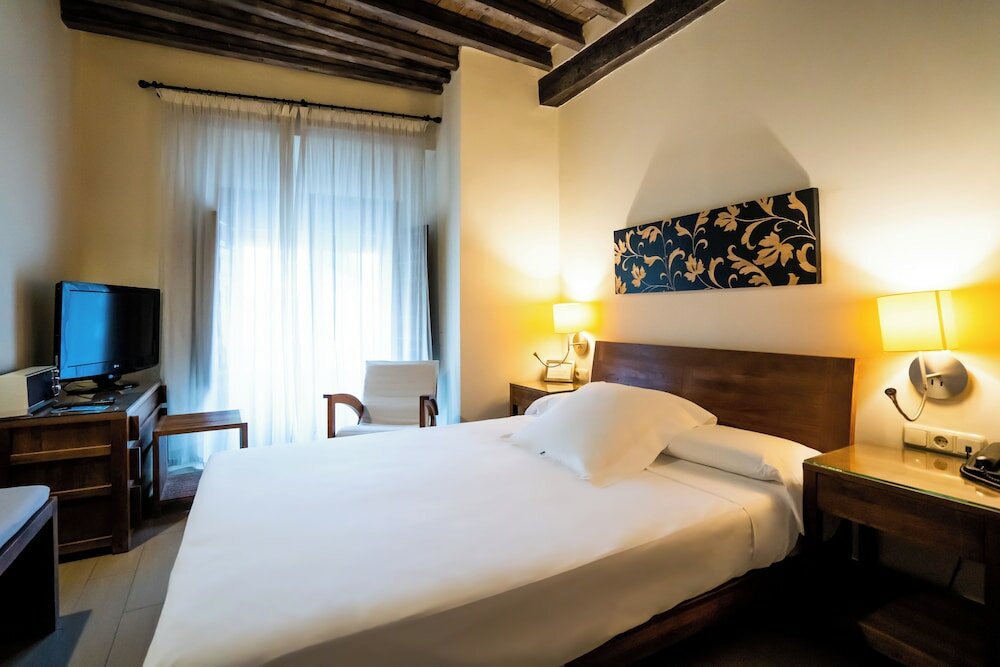 Фото Hotel Yit Abentofail