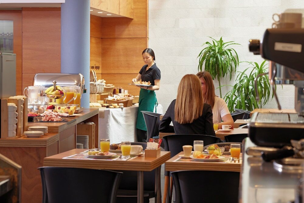 Фото Barcelona Century Hotel