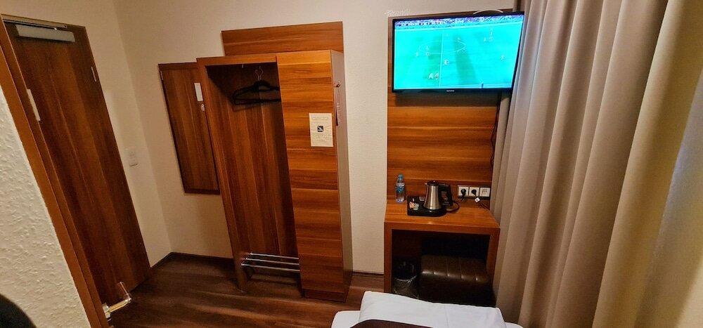 Фото Hotel Frankfurt Messe