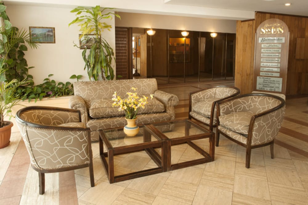 Фото отеля 3