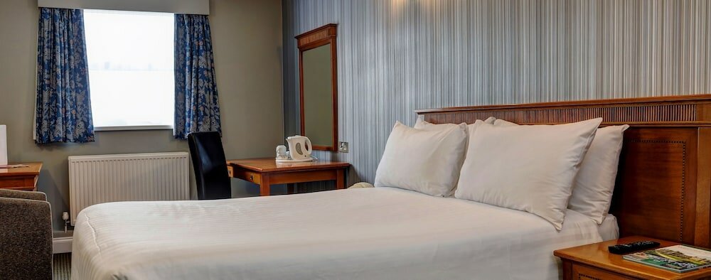 Фото Best Western Thurrock Hotel