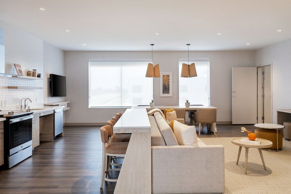 Фото Element San Jose Airport