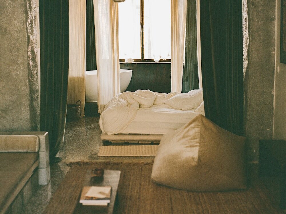 Фото Mona Athens