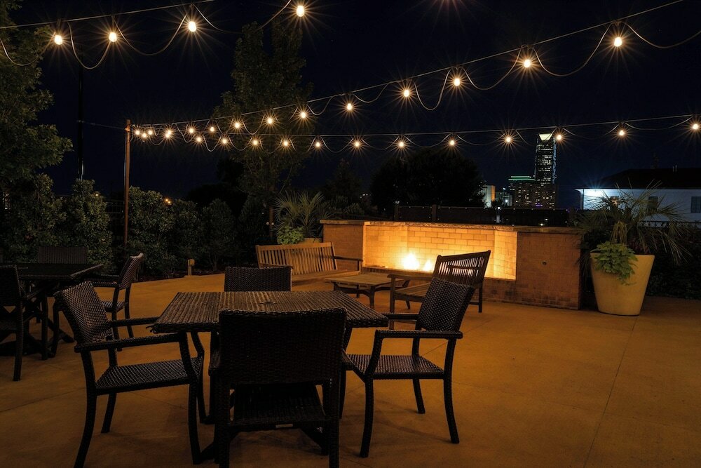 Фото Ambassador Hotel Oklahoma City, Autograph Collection