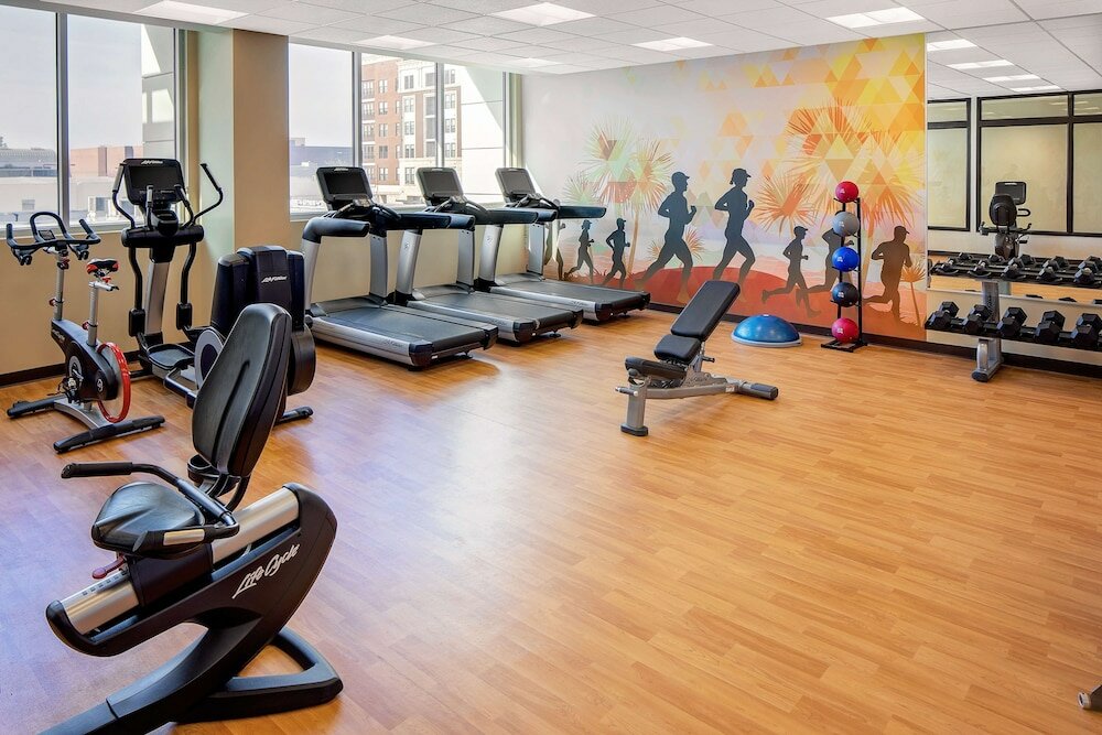 Фото Hyatt Place Glendale Los Angeles