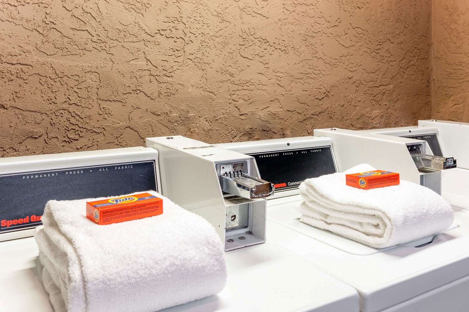 Фото Hotel Hidden Valley