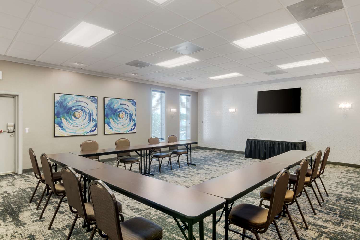 Фото Best Western Kirkwood Inn