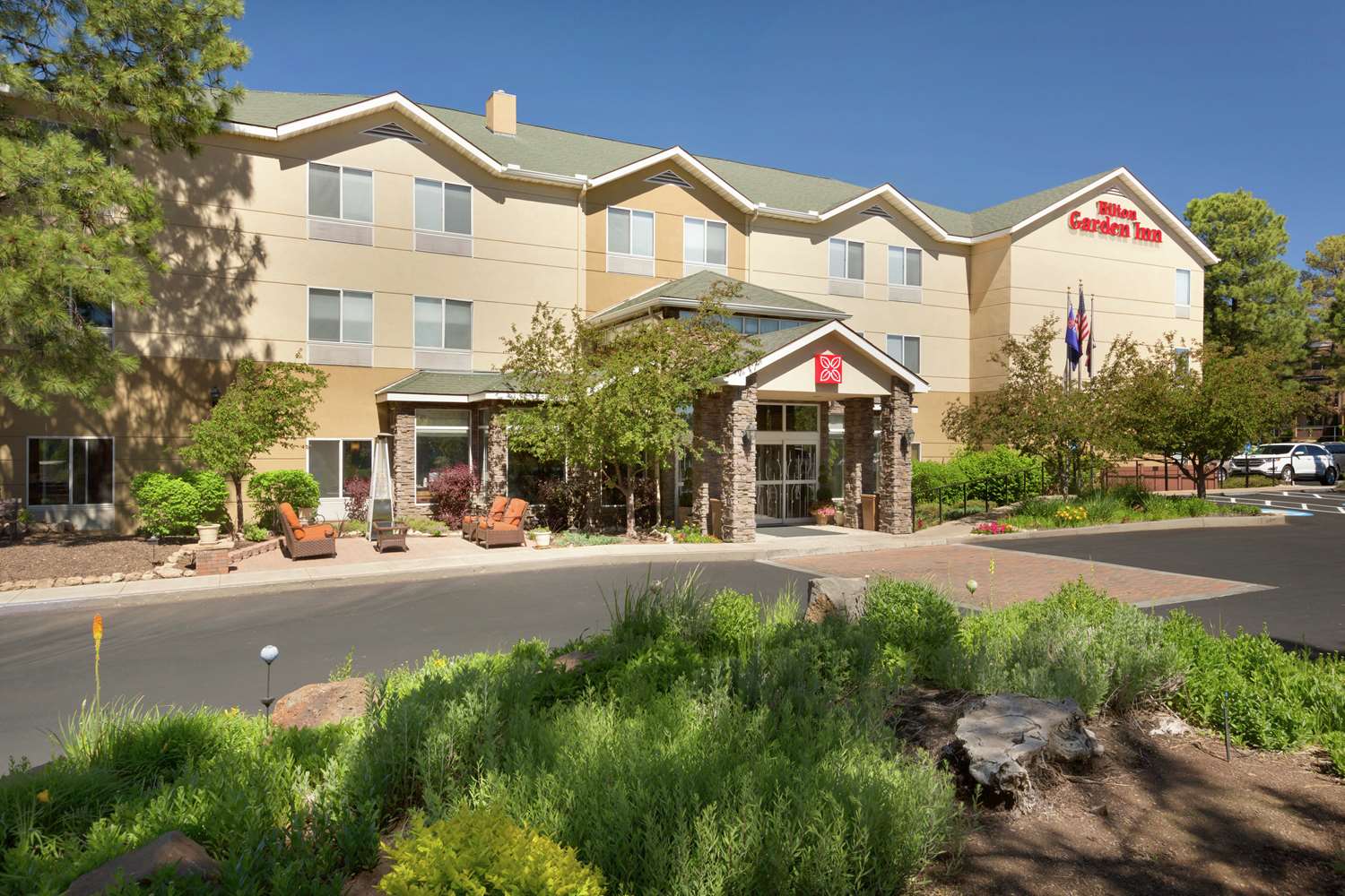 Фото Hilton Garden Inn Flagstaff