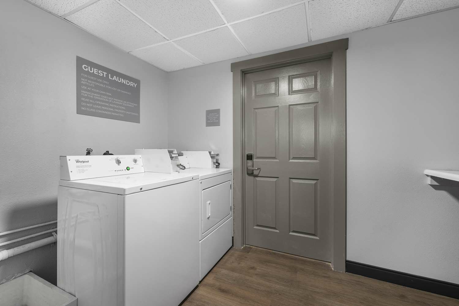 Фото Wingate by Wyndham Colorado Springs