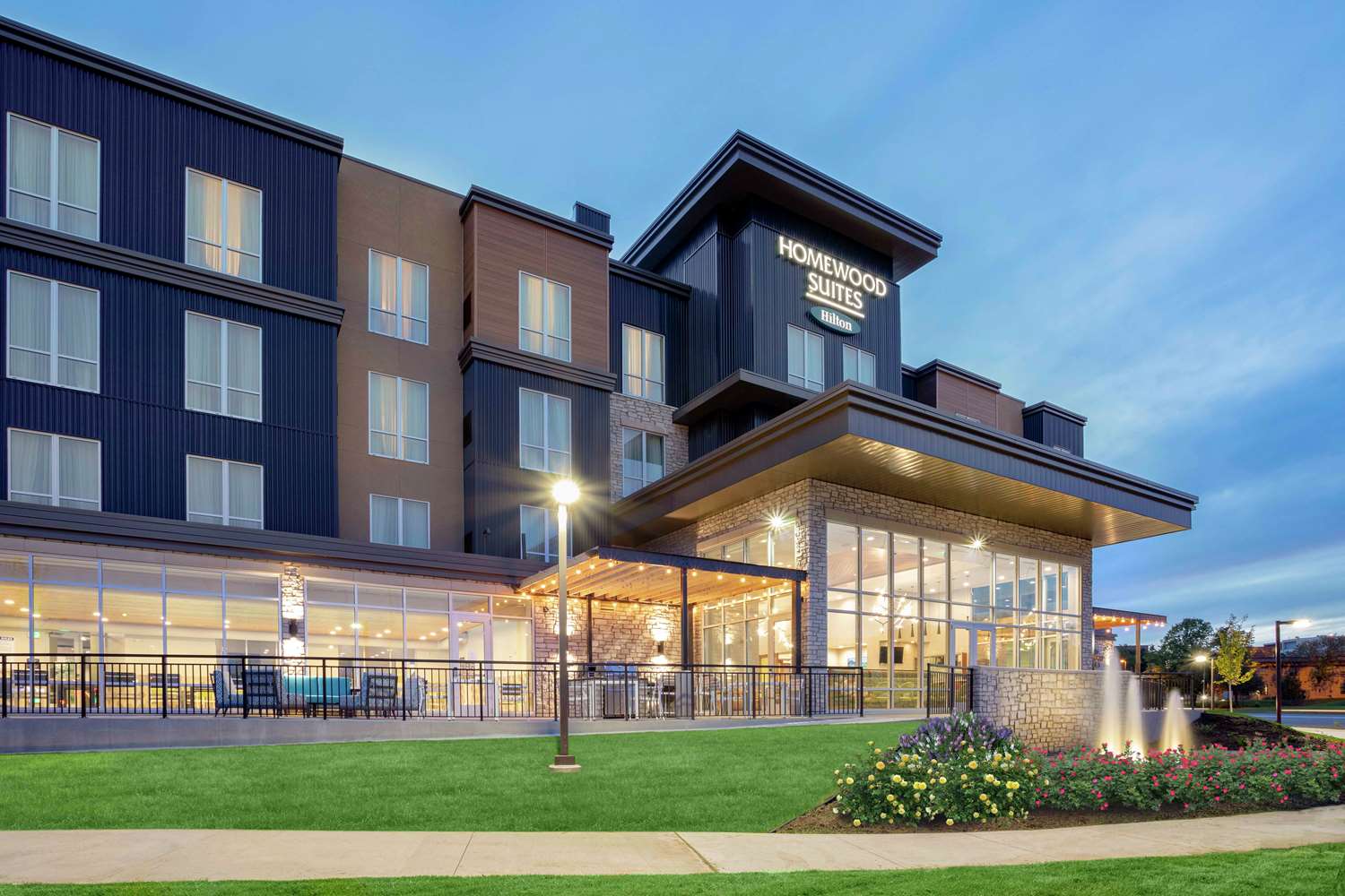 Фото Homewood Suites by Hilton Edina Minneapolis