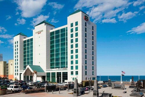 Гостиница Courtyard by Marriott Virginia Beach Oceanfront South в Вирджиния-Бич