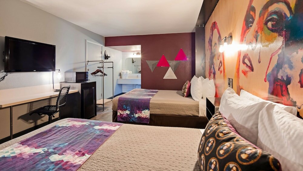 Фото SureStay Hotel by Best Western Phoenix Downtown