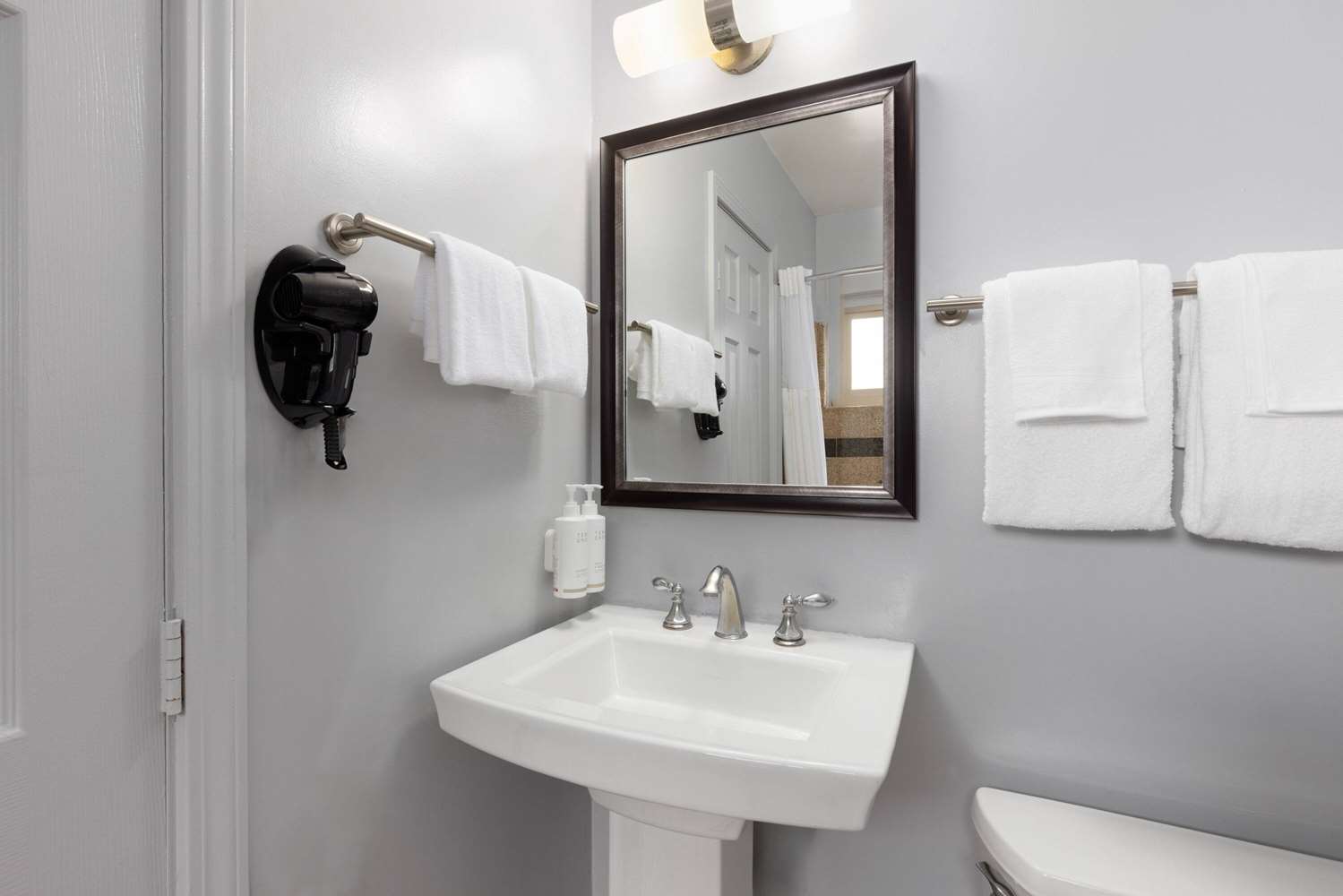 Фото Travelodge by Wyndham by Fisherman's Wharf