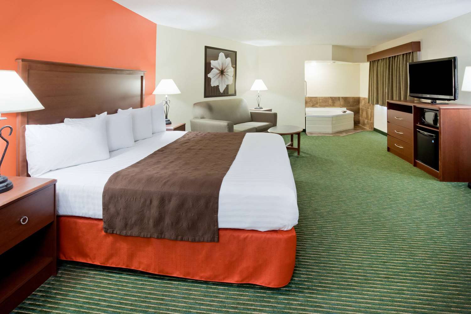 Фото AmericInn by Wyndham Ironwood