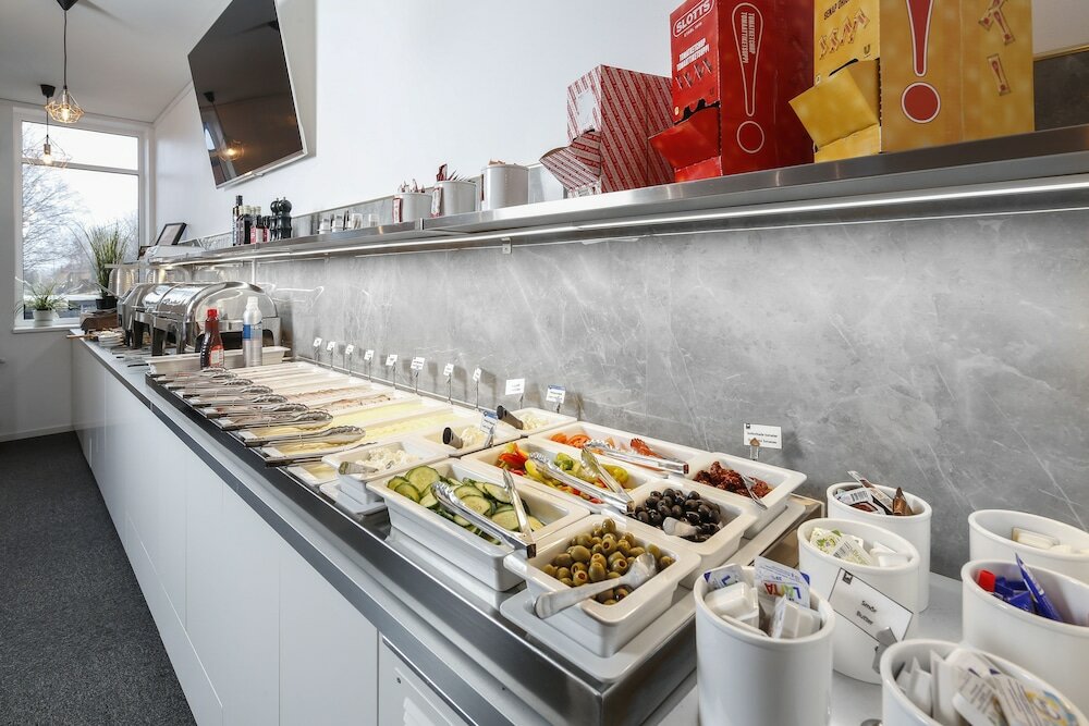 Фото Almnäs Park Hotel