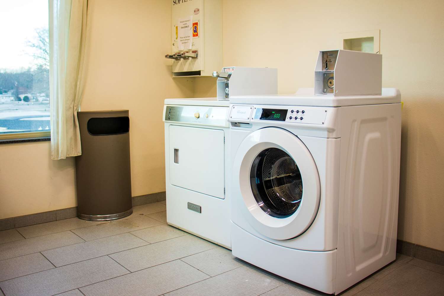 Фото Comfort Inn & Suites Plainville Foxboro