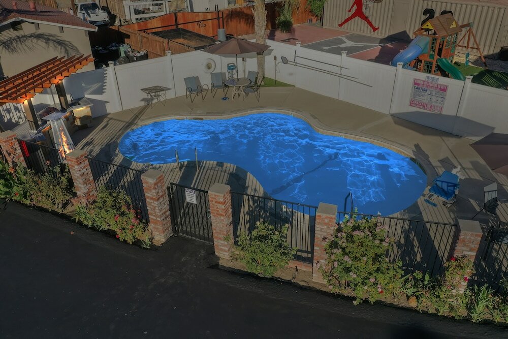 Фото Traveler's Inn