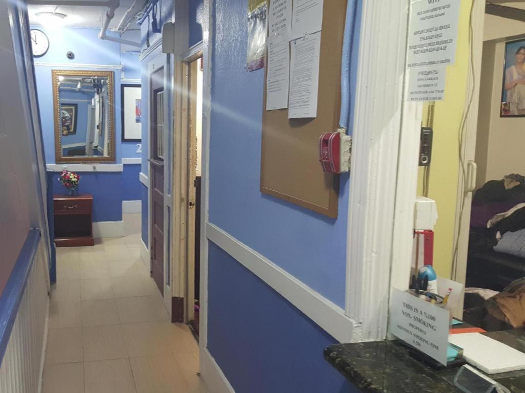 Фото Desmond Hotel