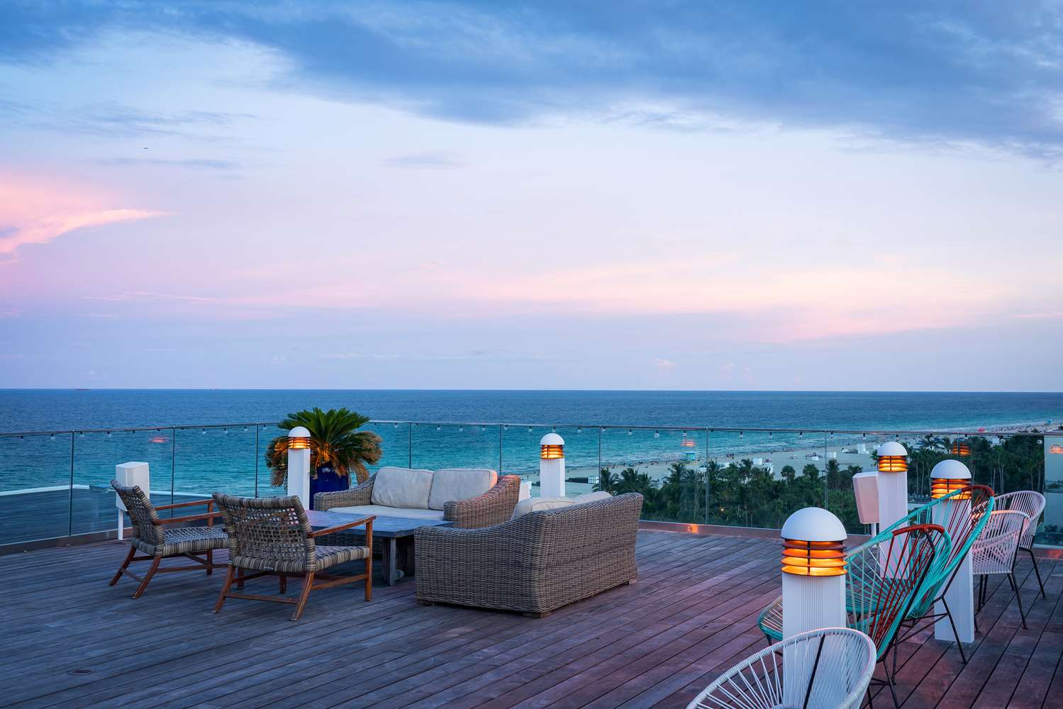 Фото Nautilus Sonesta Miami Beach