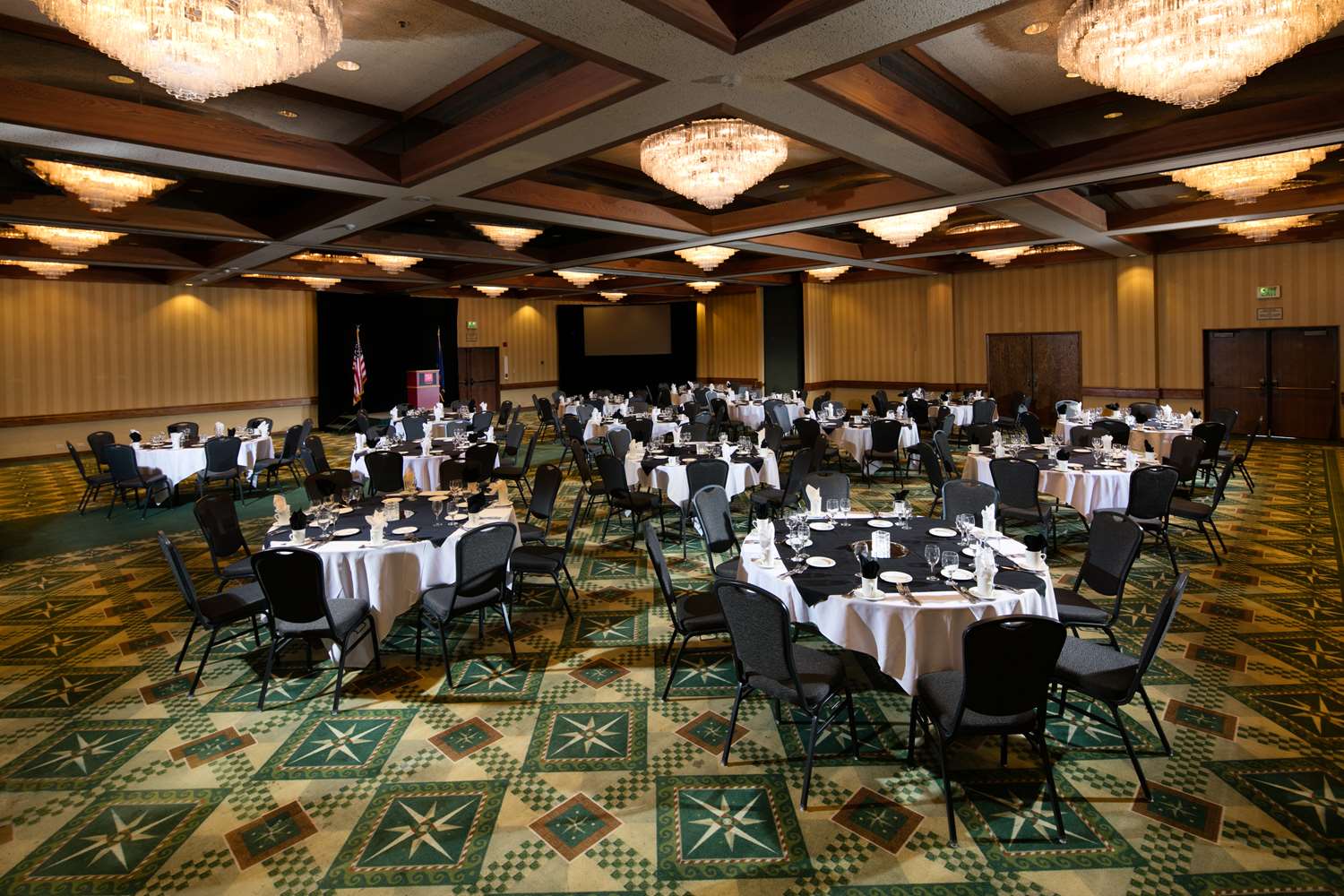 Фото Red Lion Hotel Boise Downtowner