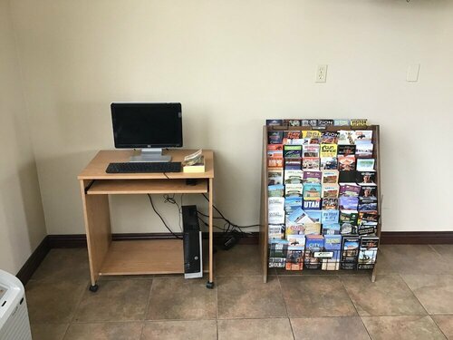 Гостиница Super 8 by Wyndham Hurricane Zion National Park в Херрикене