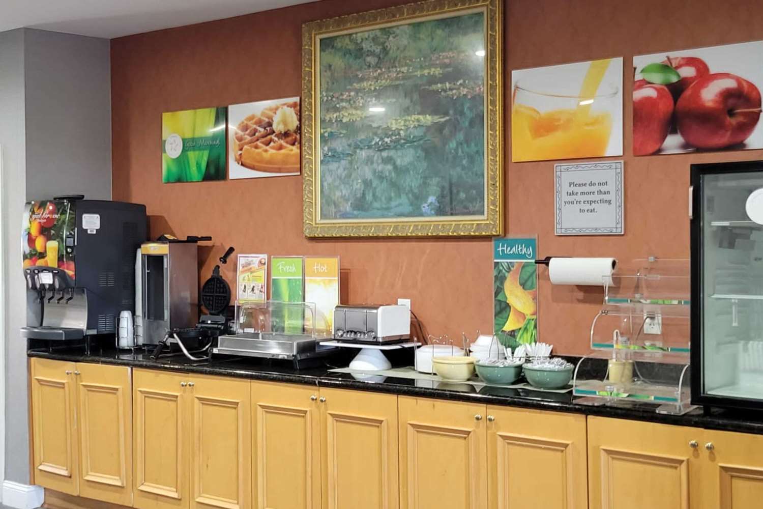 Фото Quality Inn and Suites