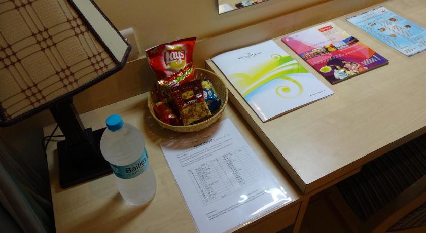 Фото Hotel Southern Grand