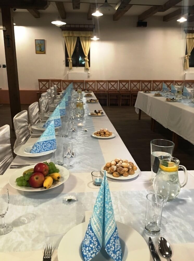 Фото Hotel Selský Dvur